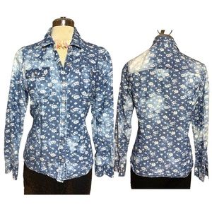 BLUENOTES Blue And White Dye Floral Denim Long Sleeves Top Size L
